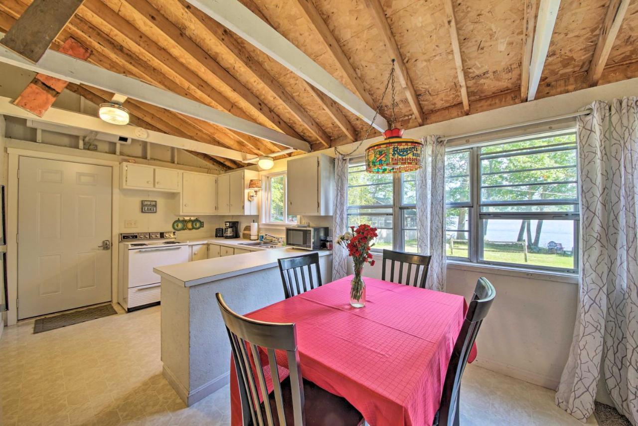 Rustic Retreat Across From Lake Family Friendly! Union Exteriér fotografie